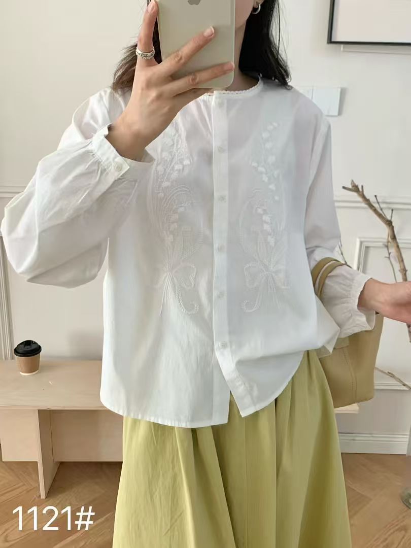 26 Spring Style Shirts, Women's Shirts, Loose Casual Embroidered Jacquard Round Neck Shirts, Lace Trim Shirts