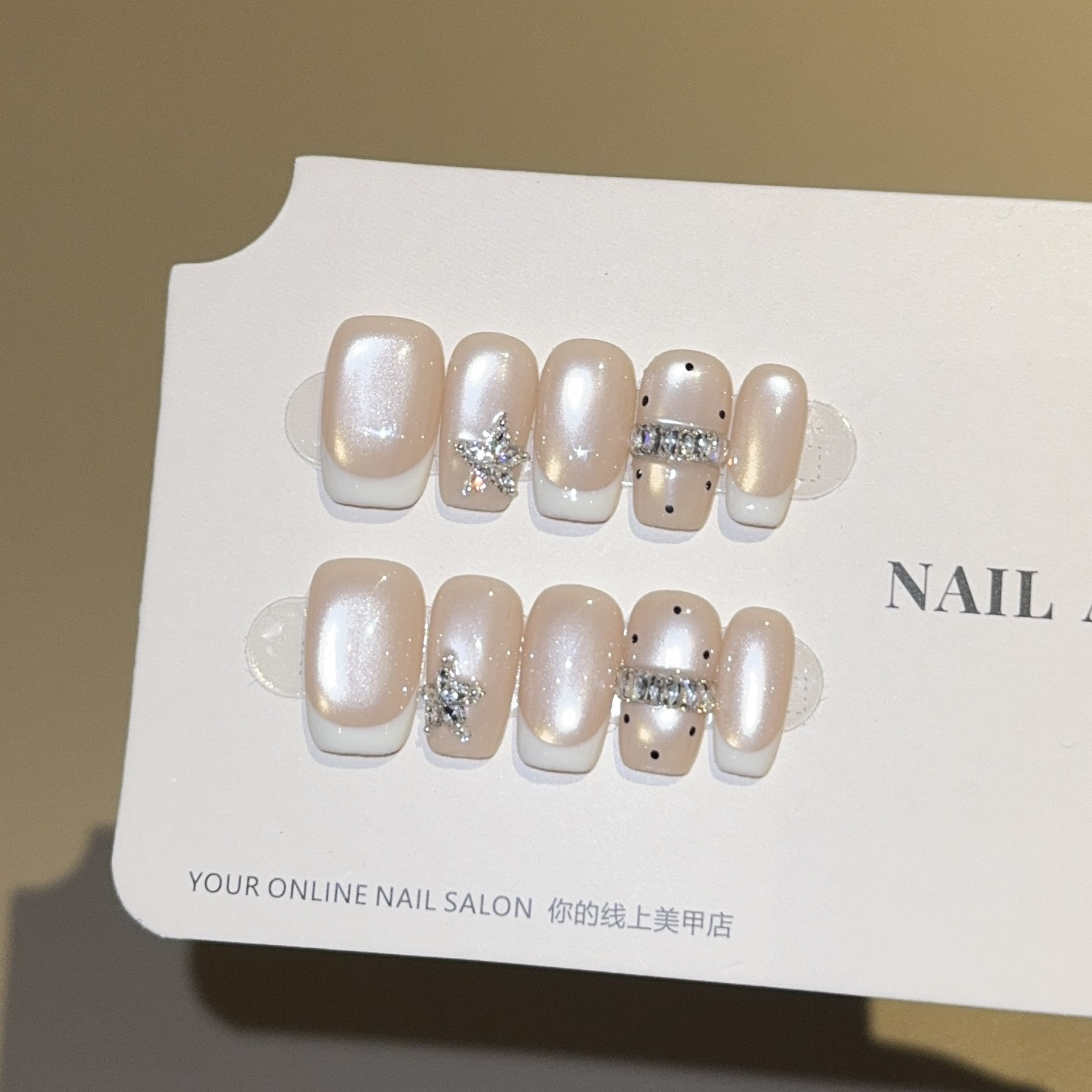 [French Miu Sweet] Gentle French Manicure Ins Style Pure Handmade Wearable Nails Short Manicure Patches Fake Nails