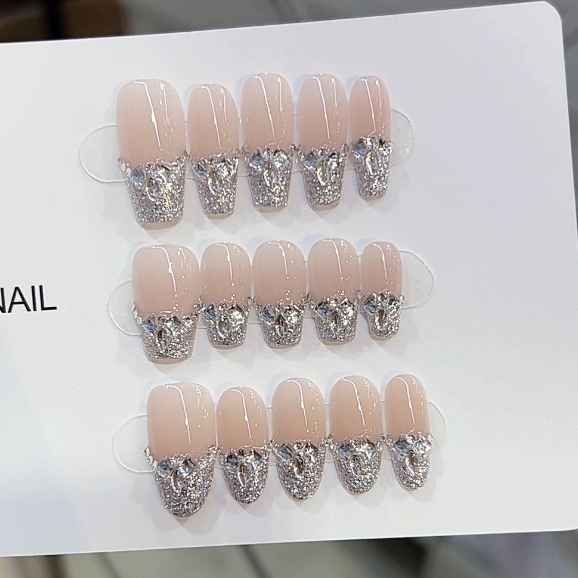 Naizi Pure Handmade Phototherapy Wearable Manicure Paris Dance Shoes Wholesale Finished Product Reusable Patch Removable