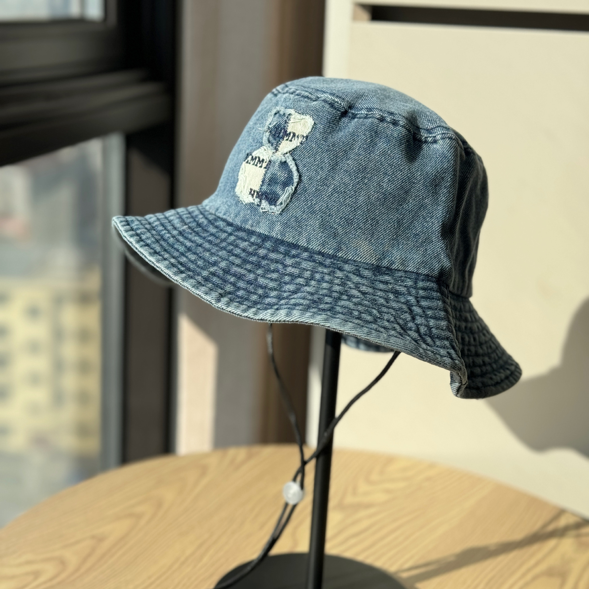 High-Quality Cartoon Bear Washed Denim Bucket Hat for Women, Spring and Summer, Large Brim, Face-Slimming, Sunshade Hat, Trendy