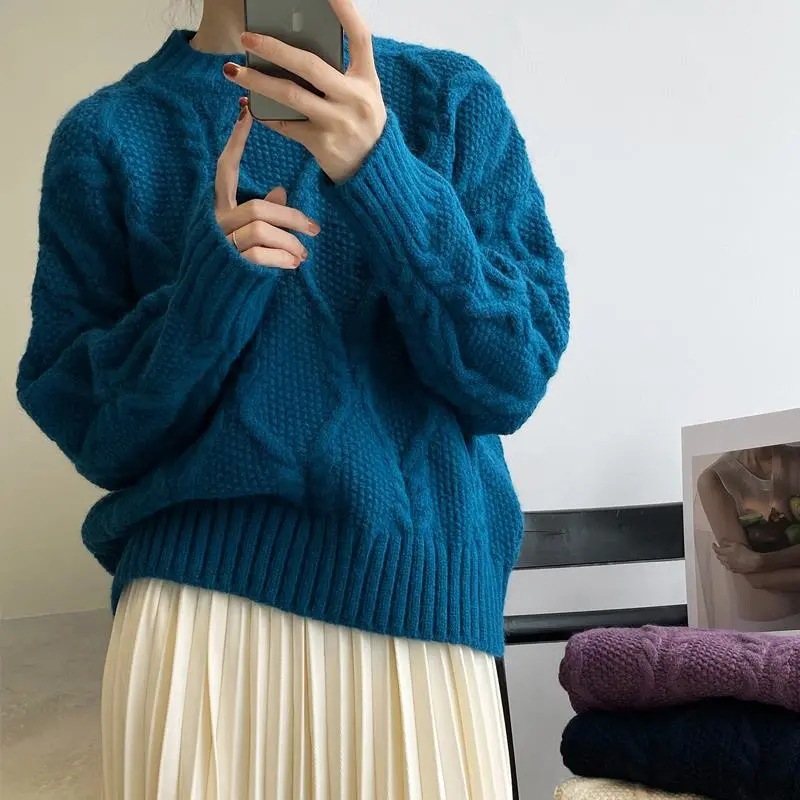 Retro Hong Kong Style Knitted Sweater Women's Autumn and Winter 2024 New Loose Pullover All-match Twist Base Shirt for Outer Wear