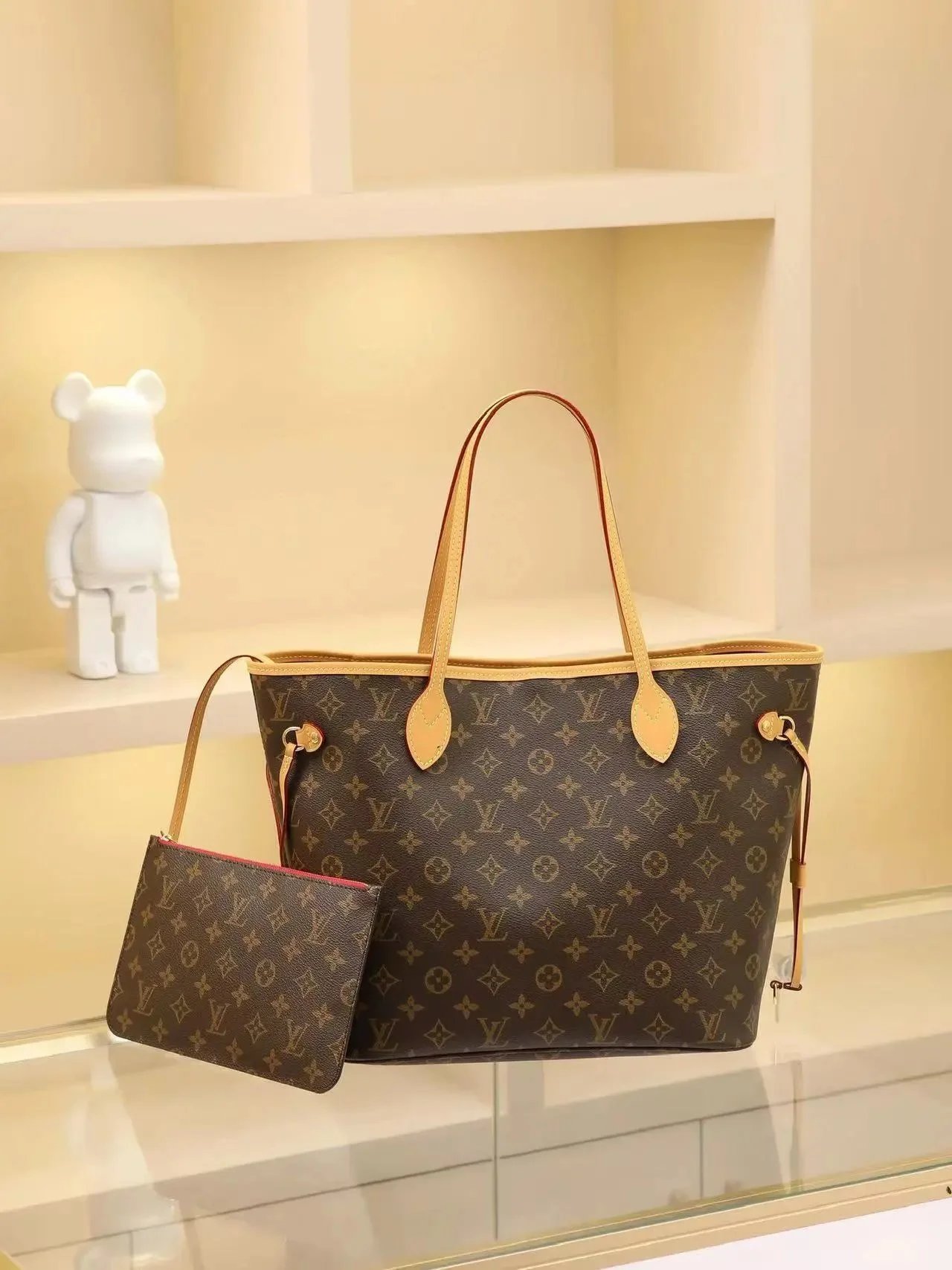 Louis Vuitton Neverfull Tote Bag