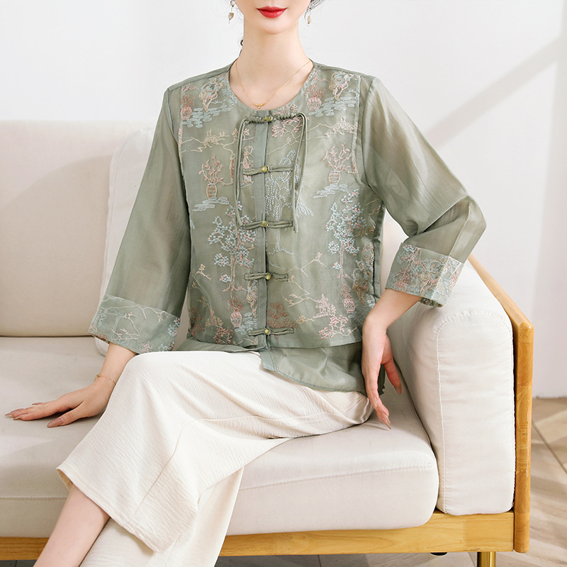 Mom's New Summer Clothing, Chinese Style Tops, Stylish V-Neck Shirts, Middle-Aged and Elderly Women's Summer Loose-Fitting Ancient Style Shirts