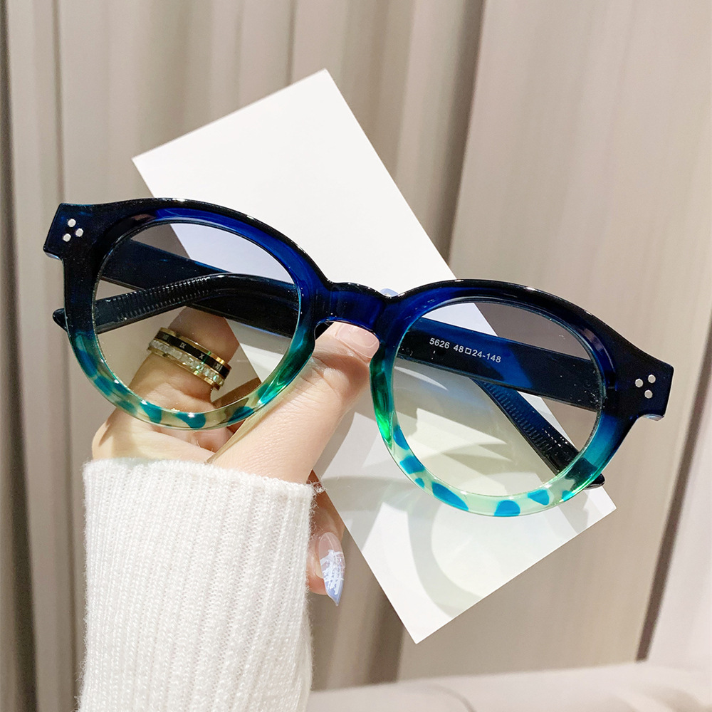 New Fashion Oval Frame Rice Nail Casual Retro European and American Catwalk Light Luxury Sunglasses Ins Internet Celebrity Same Style Sunglasses