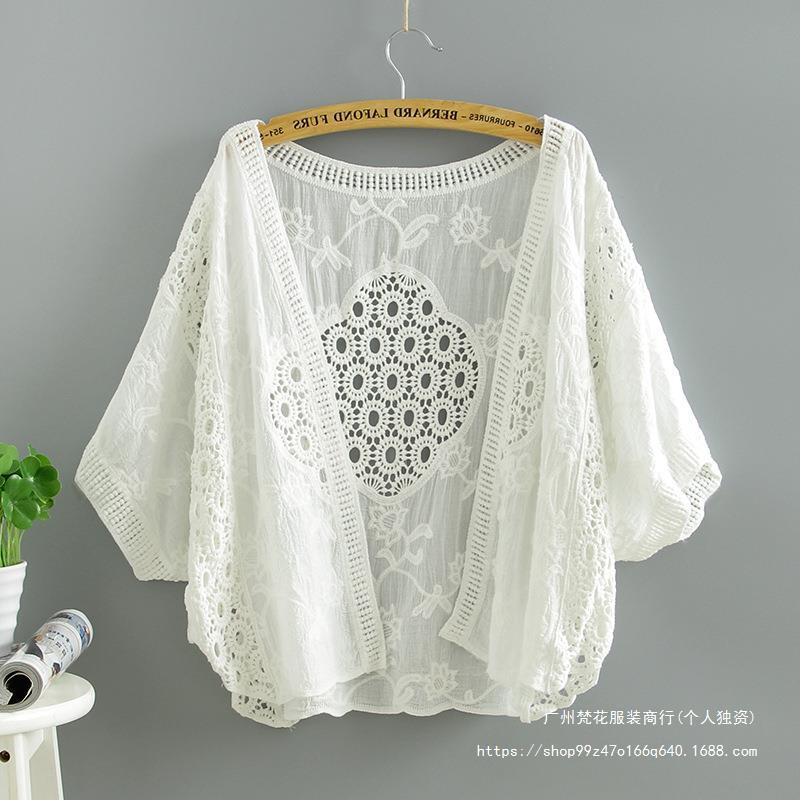 Real Shot of Summer Shawl Women's Lace Shirt Vacation Sun Protection Clothing Cut Out Thin Top Short Bat Sleeve Cardigan Outwear