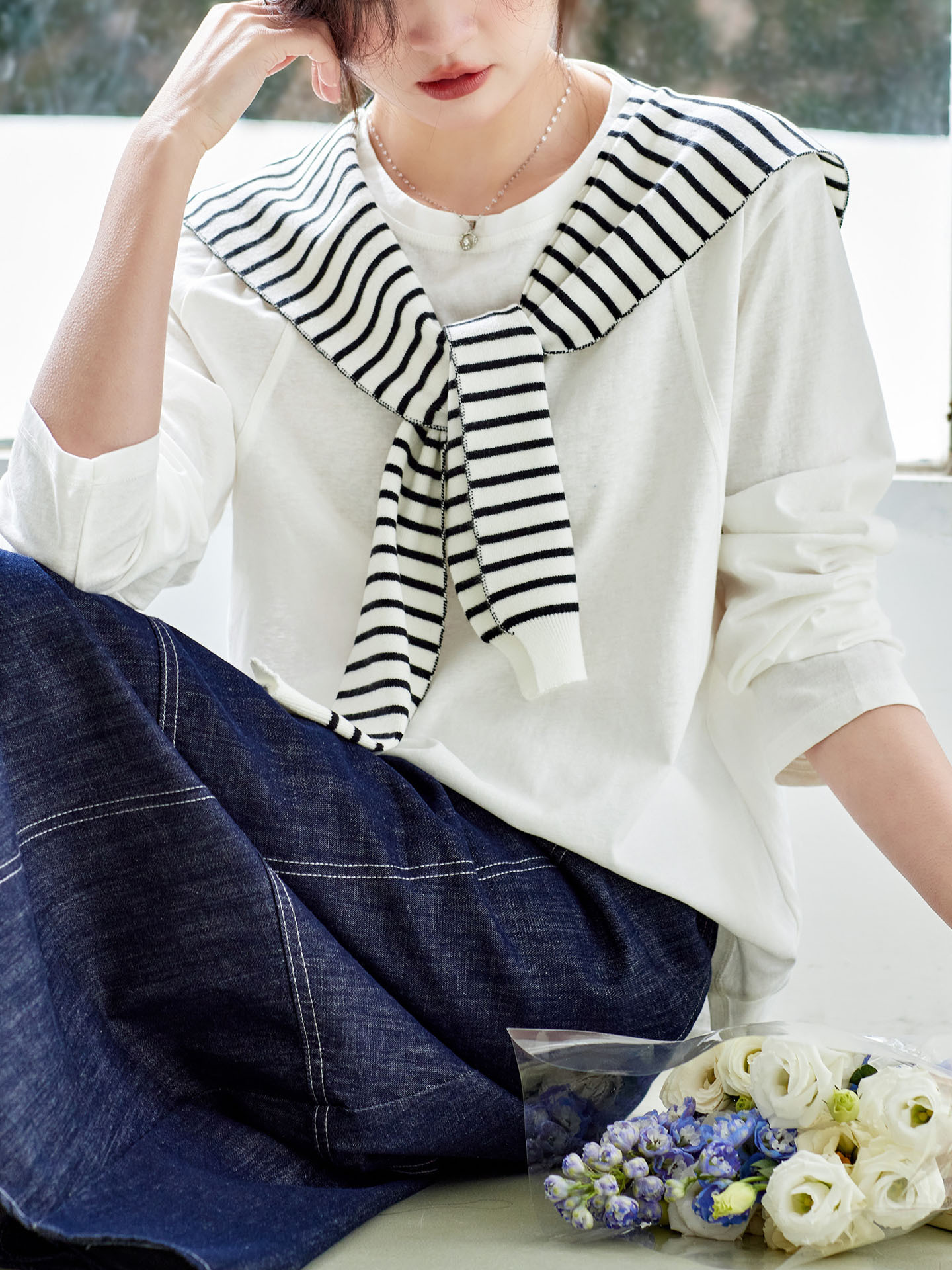Combed Cotton White T-Shirt for Women, Long-Sleeved 2026 Spring New Style, Inner Layering Shirt with Striped Knitted Shawl Top