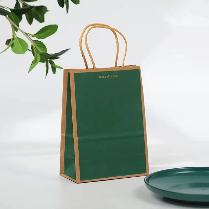 Xiaocheng yixiangzheng brand perfume gift box gift bag perfume self-produced and sold one-piece delivery 15*8 * 21cm