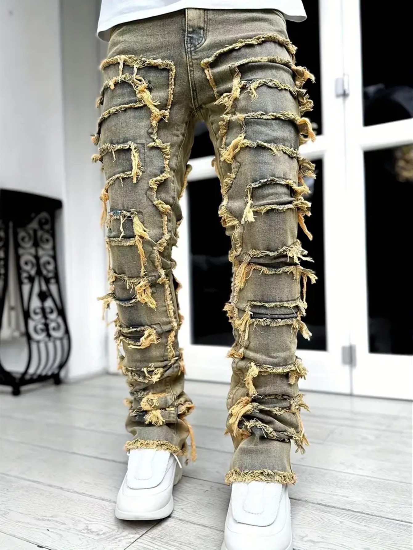 AliExpress European and American foreign trade new street men's jeans fashion trend straight pants micro la tassel patch pants