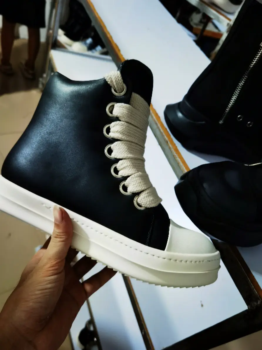 Ro High Top Shoes for Men New arrival Height Increase Thick Sole Fat Shoes Genuine Leather Fashion Easiest for match Inflatable Bread Plus-Size Shoes Women's Short Boots