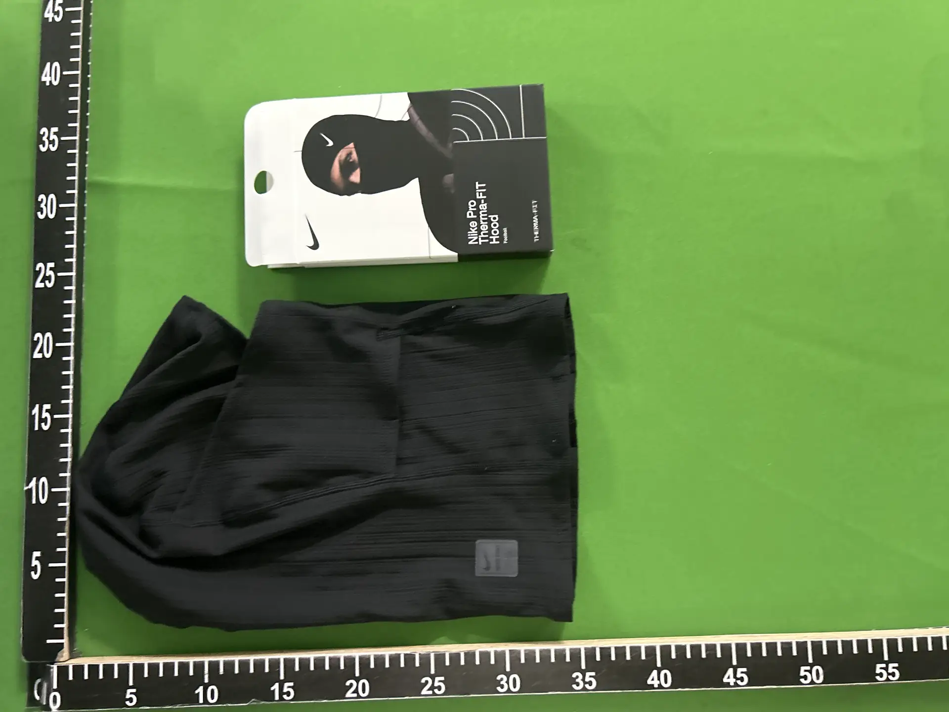 Nike Pro Therma-FIT Hood