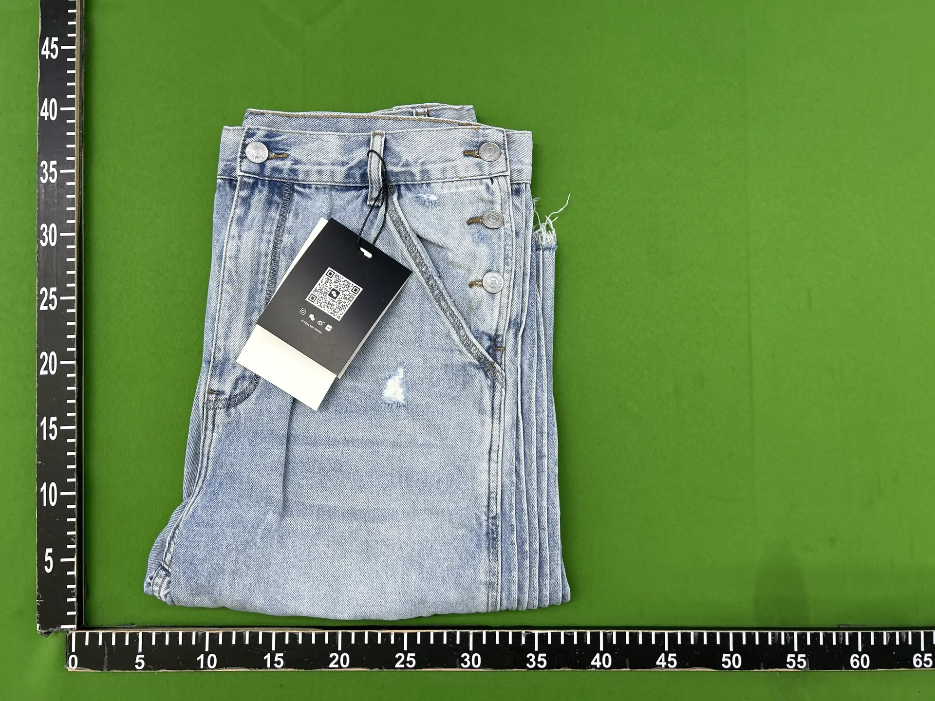 Deeds Erl Style American Denim Capri Pants Erl Style Vintage Light Blue Ripped Shorts Loose Fringed Trendy