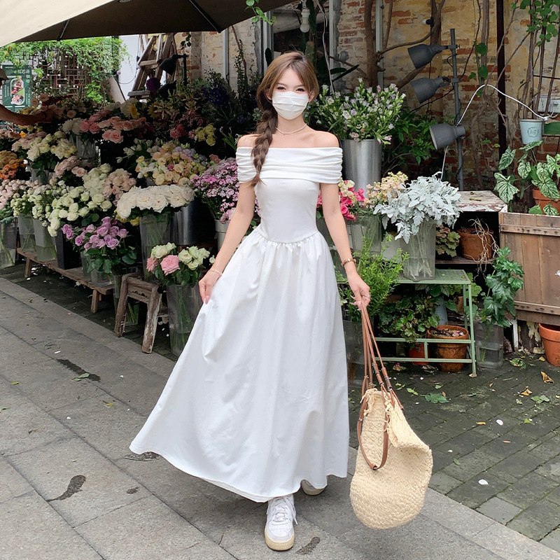 White Off-The-Shoulder Dress for Women, High-End Summer 2026 New Style, Elegant Waist-Cinching Long Dress, Sexy Hot Girl Dress