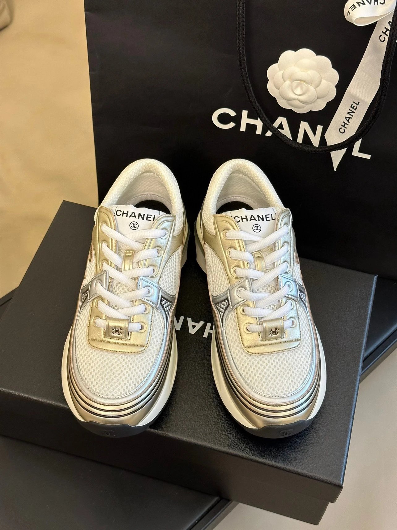 CHANEL Sneakers