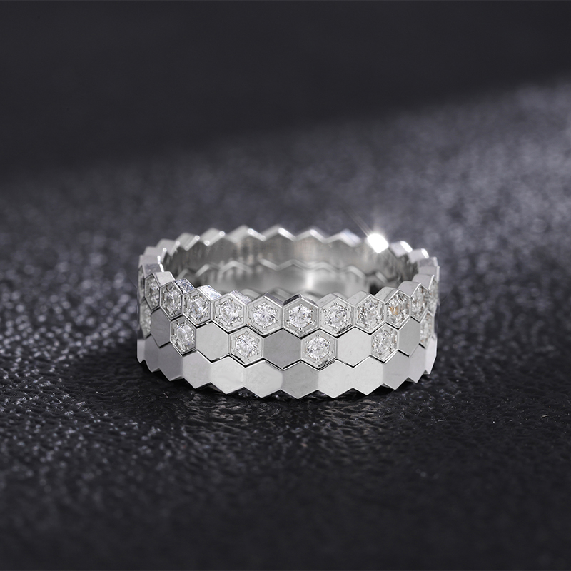 Ins Niche Design Fashion Honeycomb Ring Plated 18K Rose Gold Diamond Stacked Honeycomb with Diamond Women's Finger Ring