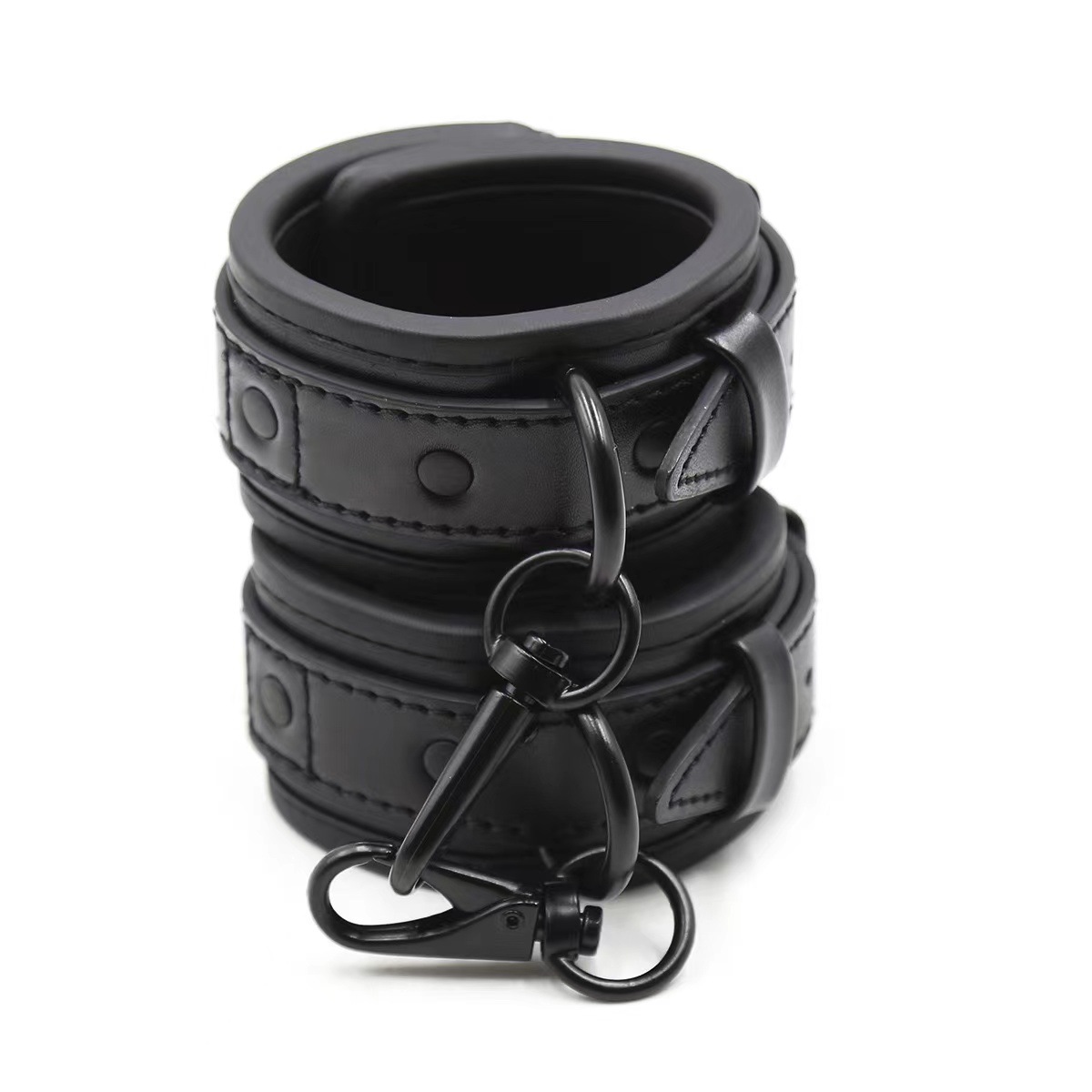 Amazon adult SM sex toys leather training restraint handcuffs men's and Women's Alternative torture PU sponge handcuffs