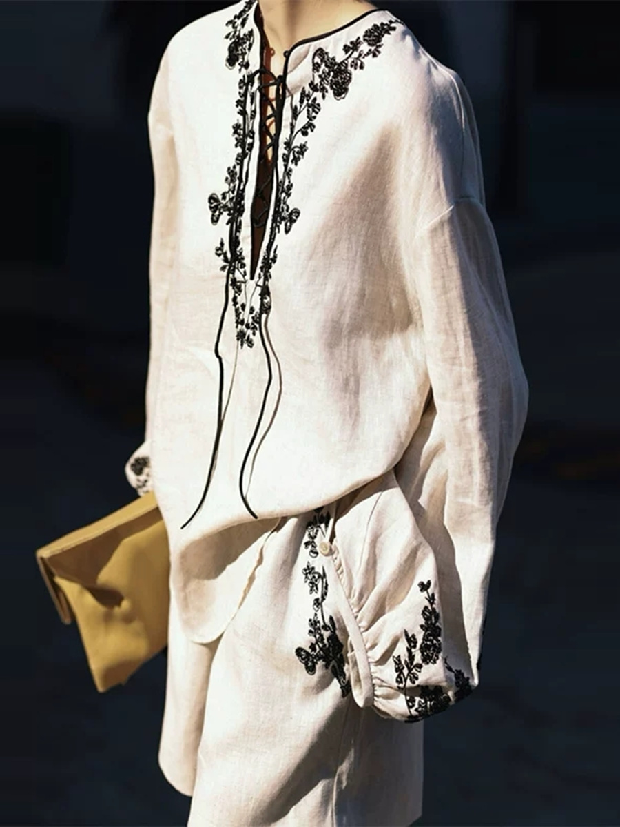 2026 New Summer Linen Embroidered Suit for Women, Loose and Relaxed Style, Lace-Up Lantern Sleeve Top and Shorts Two-Piece Set