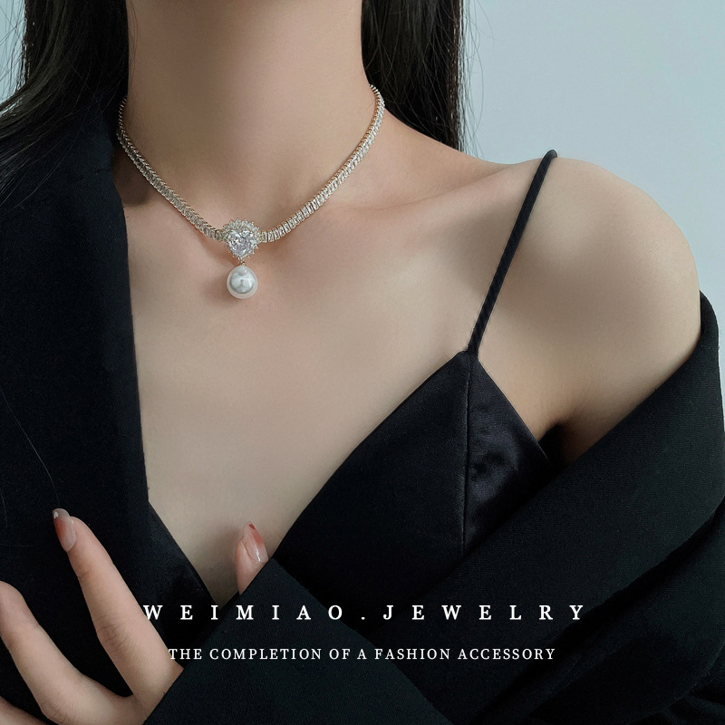Real Gold Electroplated Pearl Water Drop Zircon Necklace Stylish Cold Style Splicing Neck Chain Clavicle Chain Accessible Luxury Elegant Necklace
