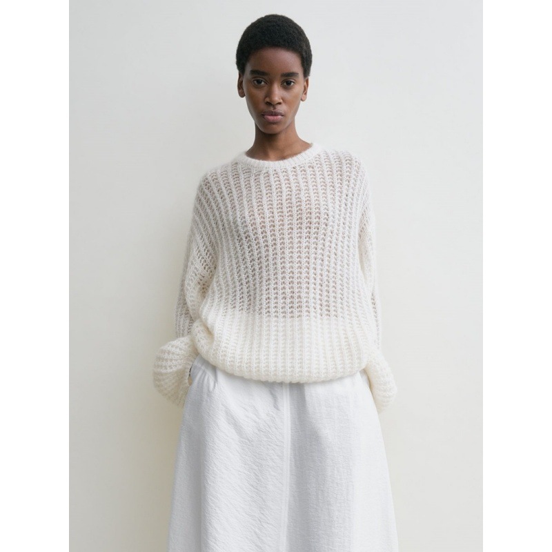 Longmei Loose Hollow-Out Fluffy Women's Sweater 2026 Early Spring New Tot Style Simple Long-Sleeve Lazy Knitwear
