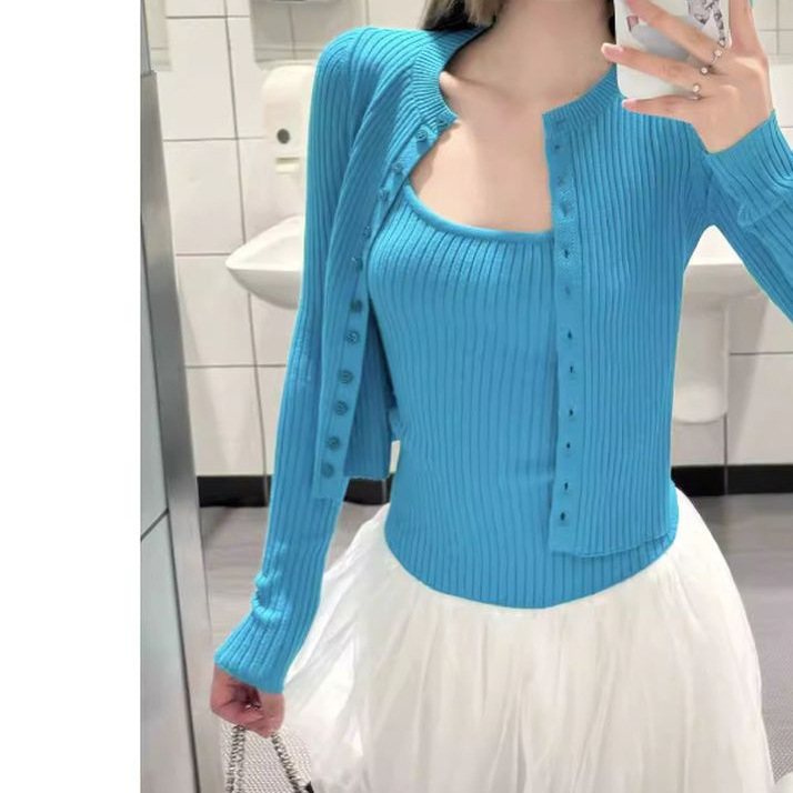 Korean Chic and Unique Outfit: Knitted Camisole and Cardigan Two-Piece Set for Women, Early Autumn, Purple Slim-Fit Slimming Top