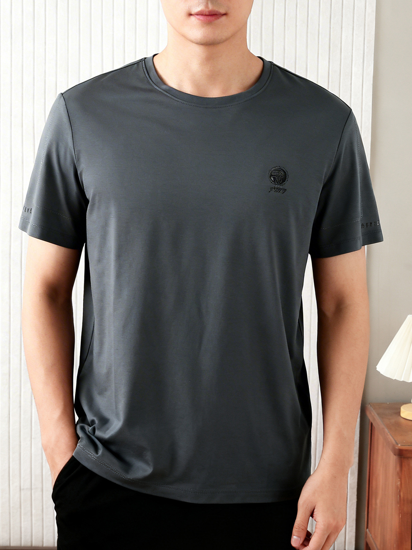Wholesale In-Store Sale of Mercerized Cotton Short-Sleeve T-Shirts for Men, Summer Thin Style, Slightly Stretchy, Casual Round-Neck Tee 2Y063