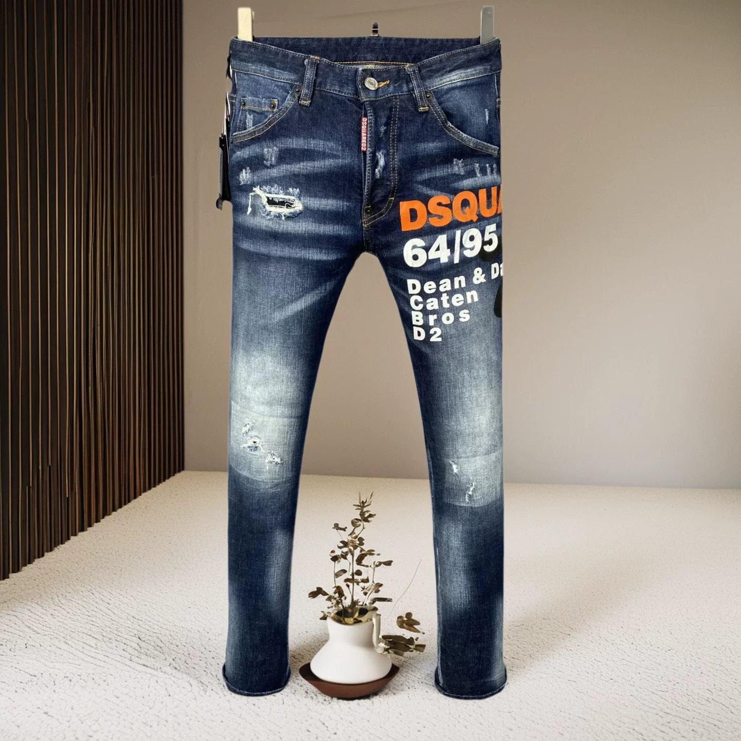 Dsquared2 jeans 2025 new hole breaking trend D quadratic d2 men's slim fit small leg pants direct sales