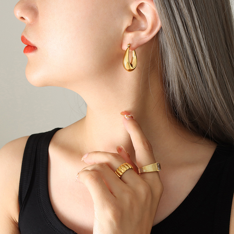 New U shape size earrings titanium steel gold plated cross-border hot European and American style fashion personality ear jewelry