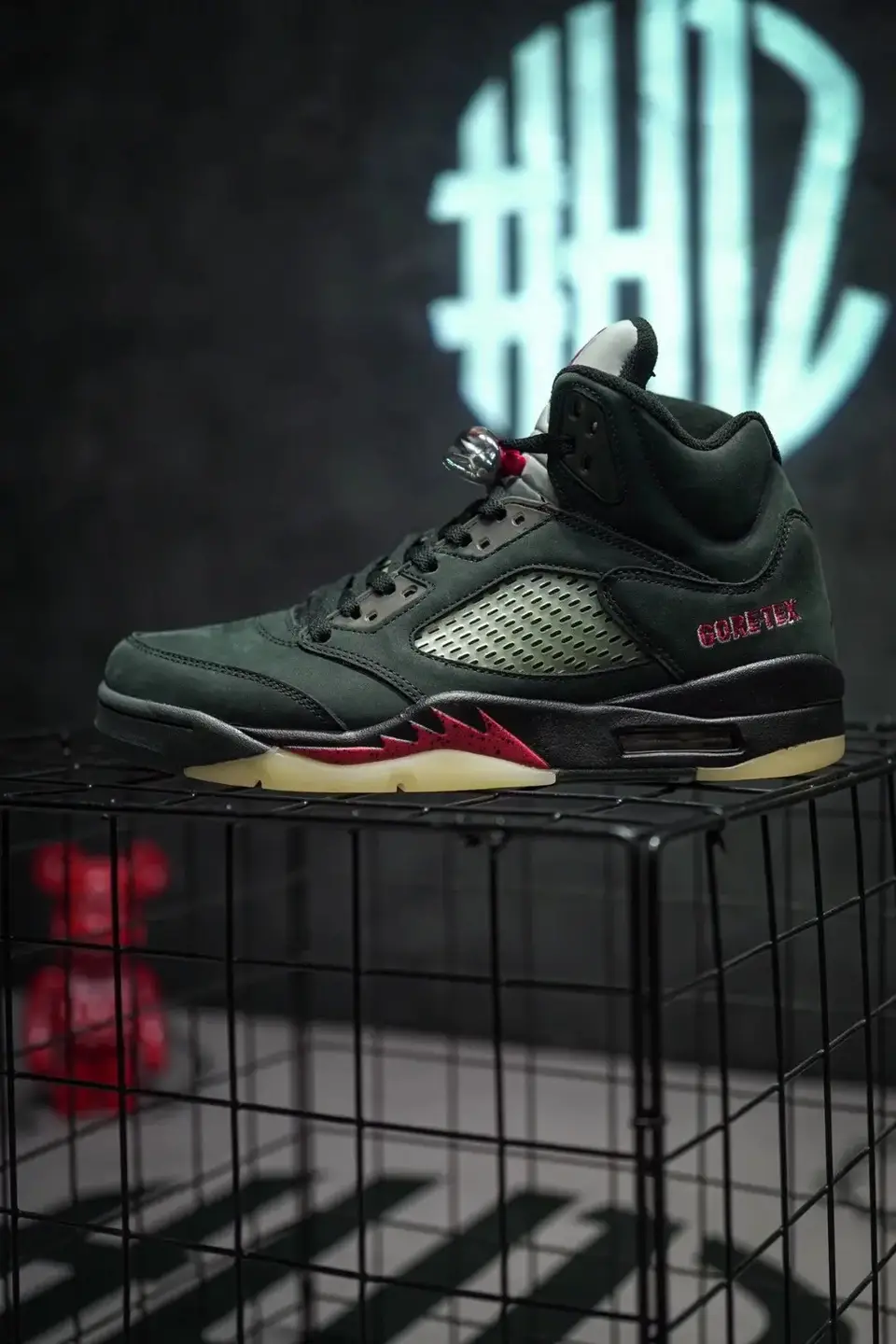 🔑N599510全码补出东莞大厂出品 Air Jordan 5 Gore-Tex "Off-Noir" 黑红原楦原纸版开发数据楦型 采用特殊Gore-Tex防水面料 货号：DR0092-001
