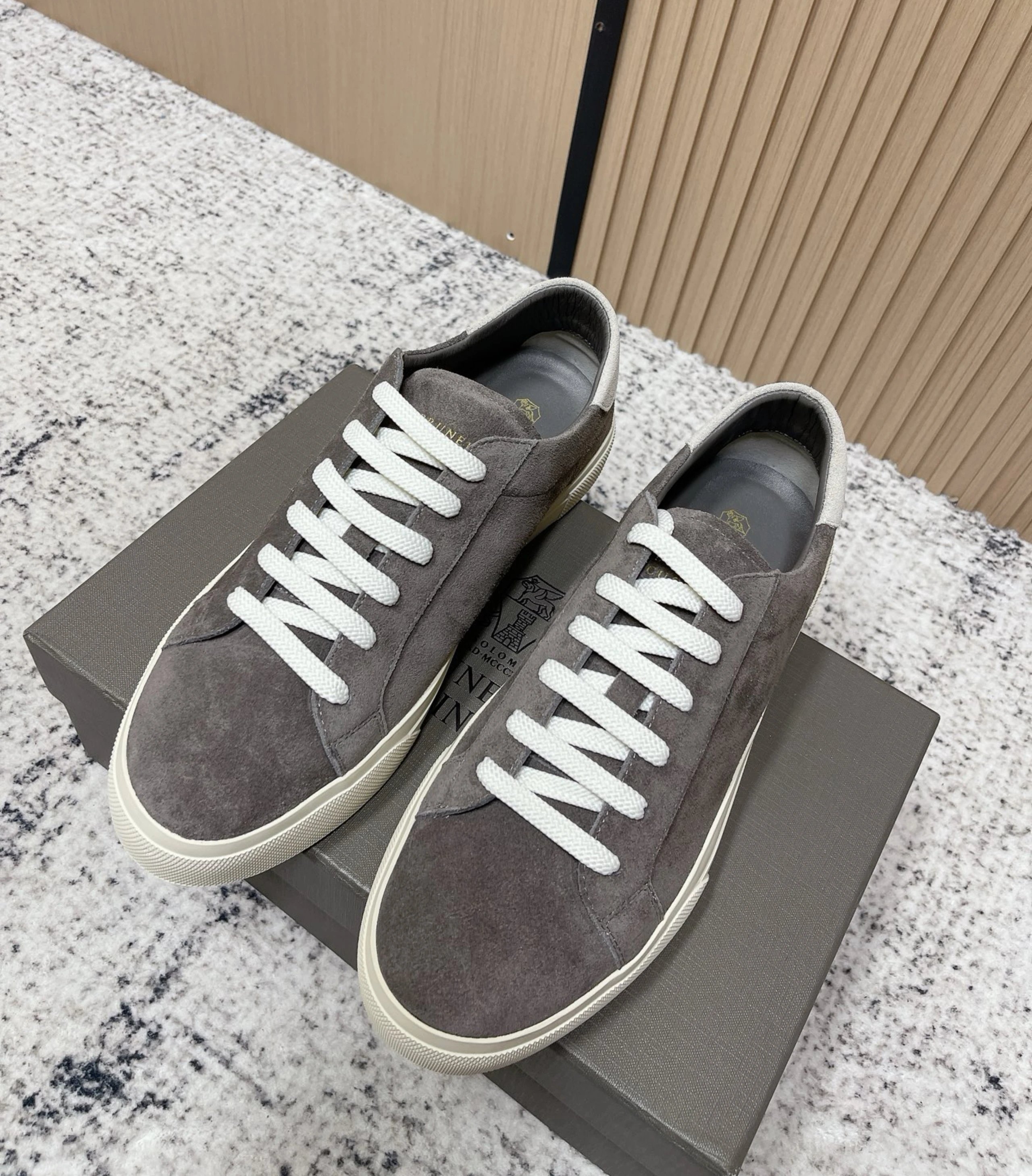 鞋子 飞