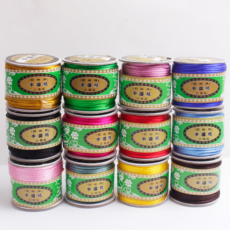 Small roll Liz brand Chinese knot No. 6 line Taiwan woven bracelet jewelry Jade line Korean silk color cord wholesale