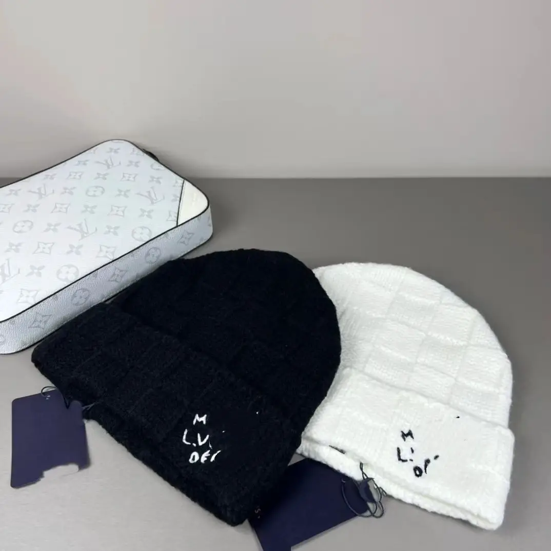 Louis Vuitton Monogram Beanie Black and White