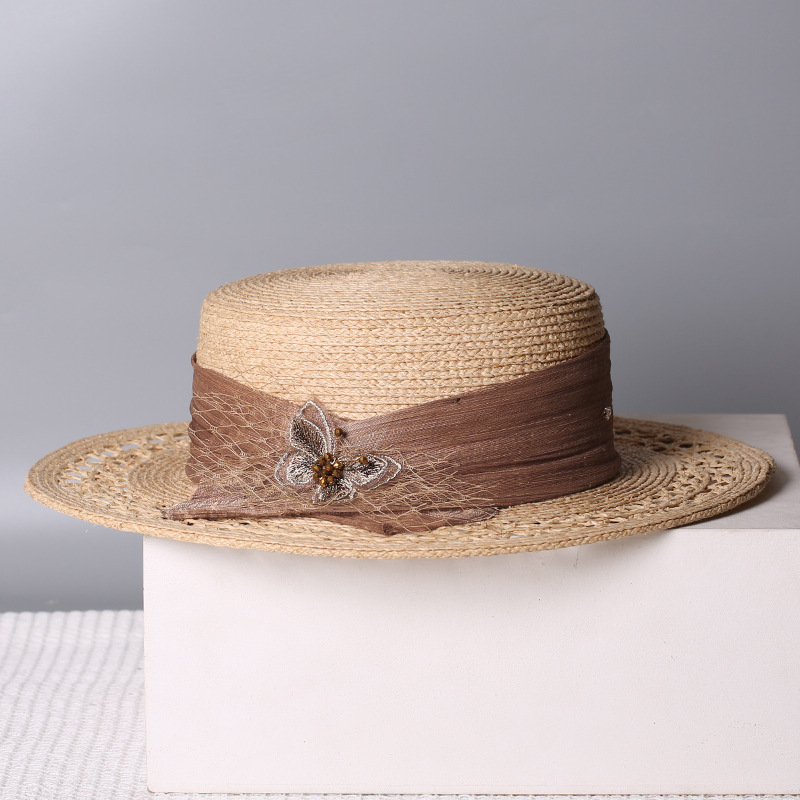 French-Style Hand-Sewn Beaded Raffia Hat for Women, Summer Fashion Outing Flat-Top Beach Hat, Elegant Hepburn-Style Sun Hat