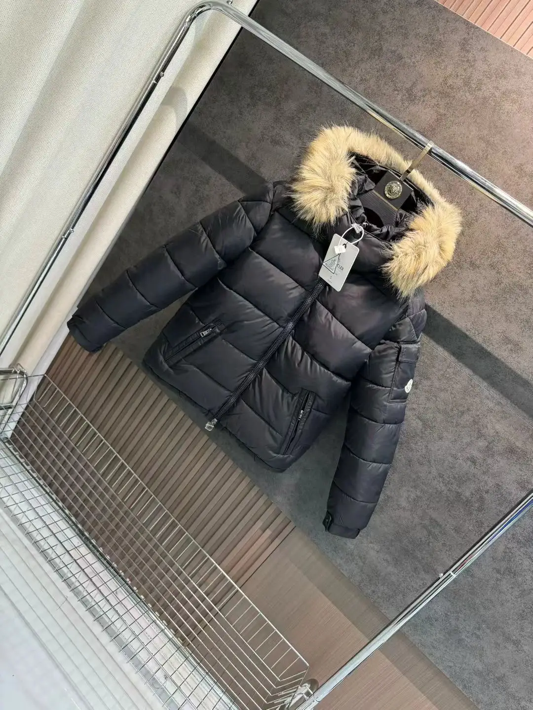 爆款羽绒棉服