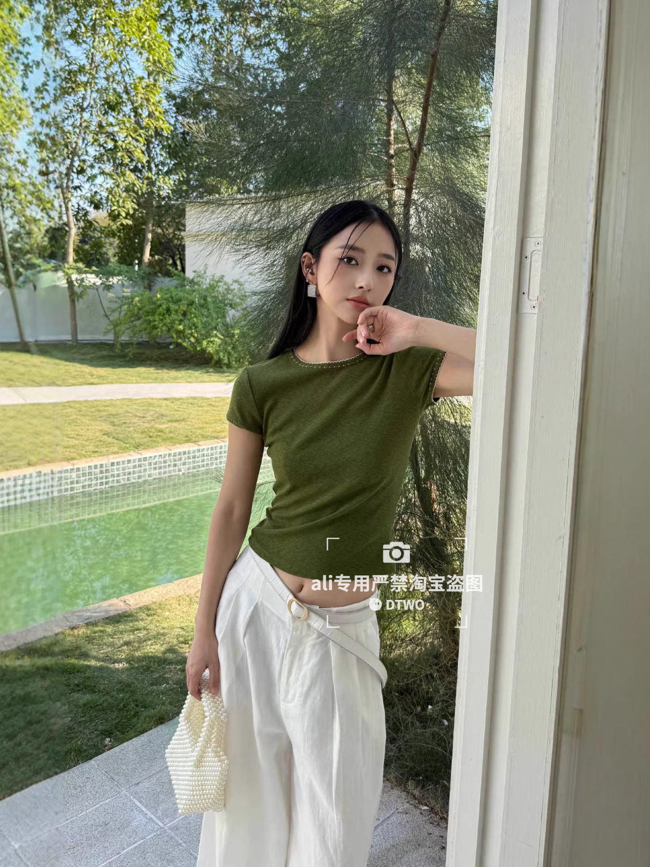 Dtwo Spring/Summer New Original Design Thirteen Lines Women's Wholesale Round Neck Slim Fit Hot Girl T-Shirt 6121291