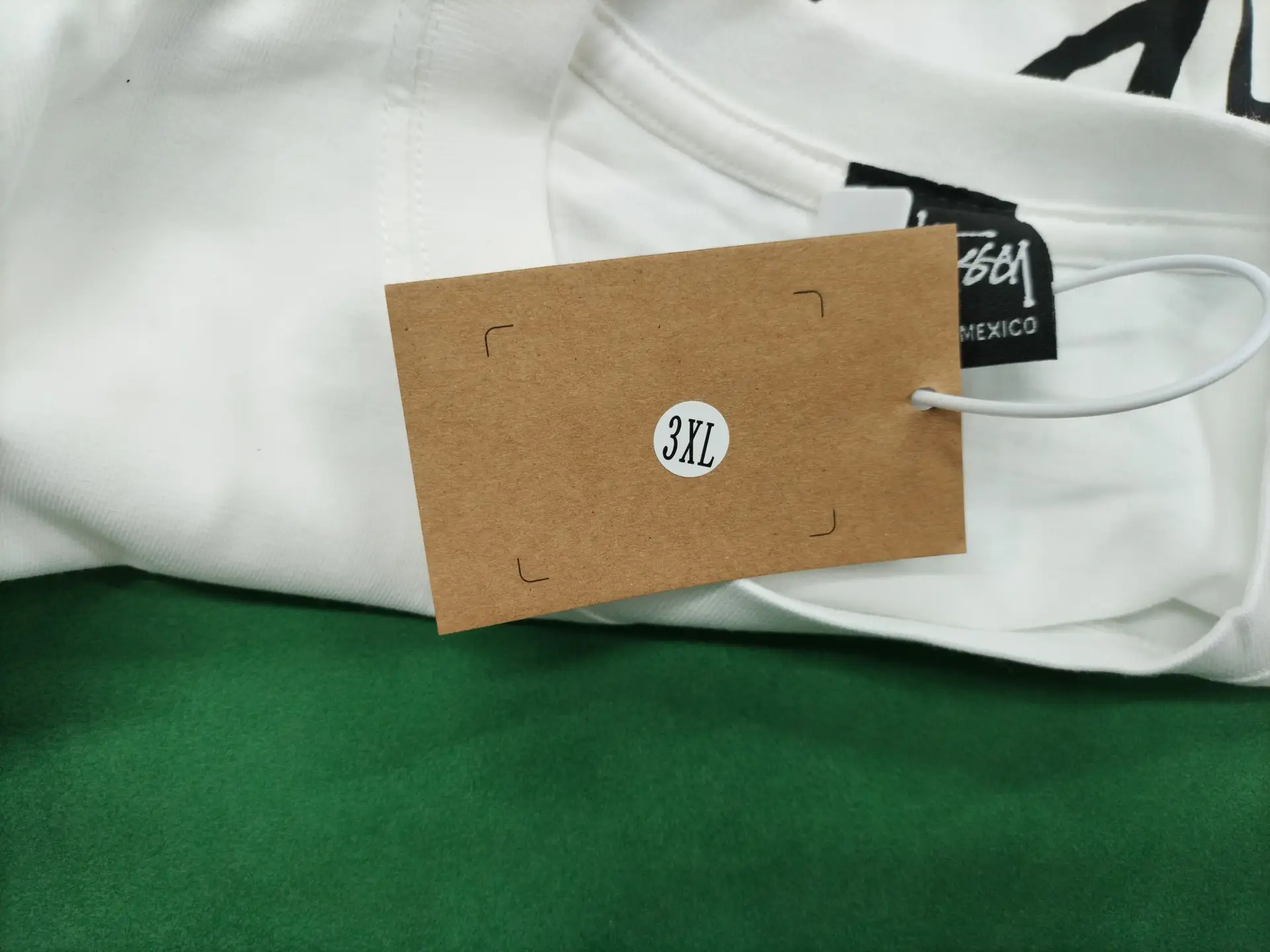 STUSSY T-SHIRT WHITE 3XL