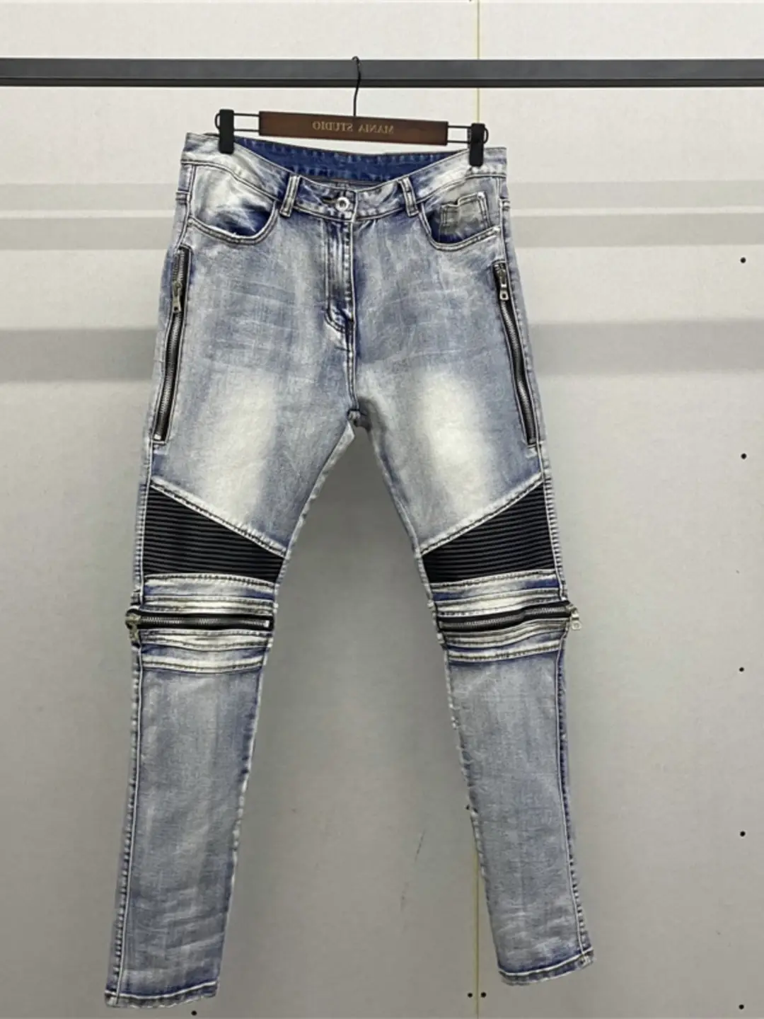 Trendy European and American Street Style Light-Colored Jeans for Men, High Street Fashion Slim Fit Skinny Pants, Biker Stretch Zipper Cropped Pants