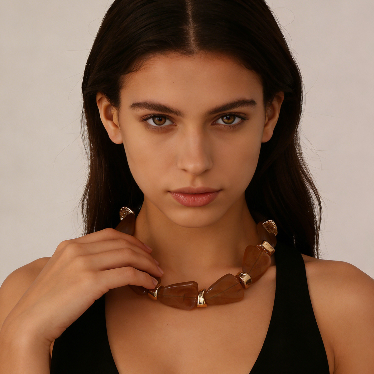 Cross-Border Vintage Coffee-Colored Necklace, European and American Style, Exaggerated Niche Design, Light Luxury, High-End Feel, Irregular Clavicle Chain Choker