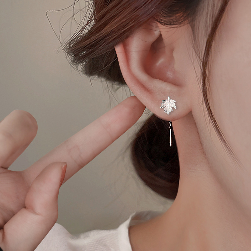 Maple Leaf Ear Line Artistic Exquisite Small Short Commuting Ear Chain Simple deciduous leaves Leaves Tassel Long Ear Line