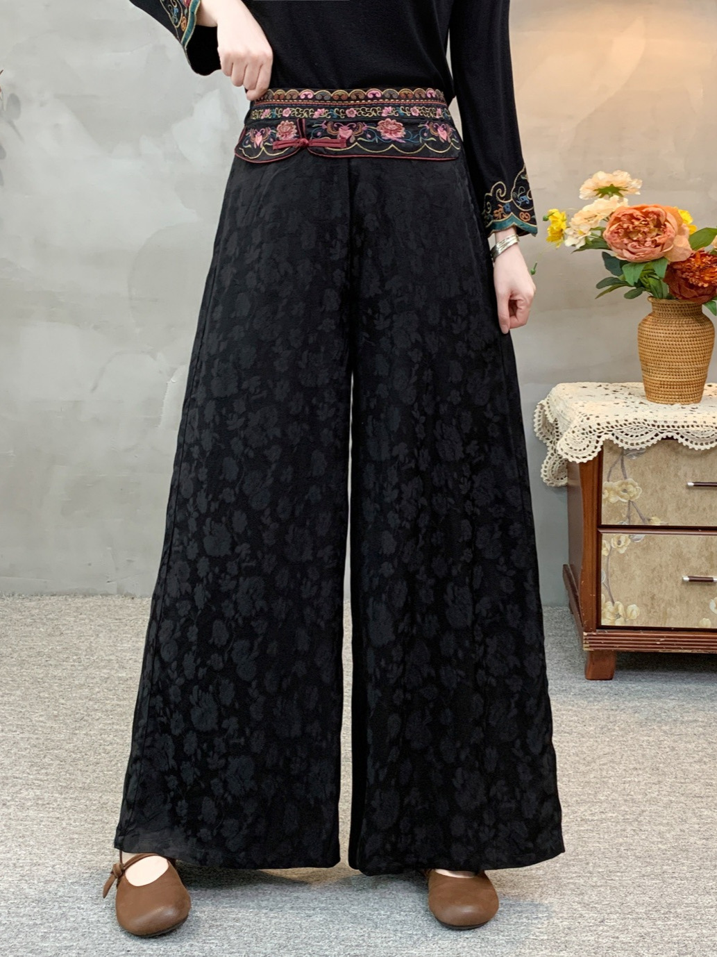 2025 New Summer Style Waist Embroidered Satin Jacquard Loose Large Size Ethnic Style Nine-Point Pants Chinese Style Wide-Leg Pants