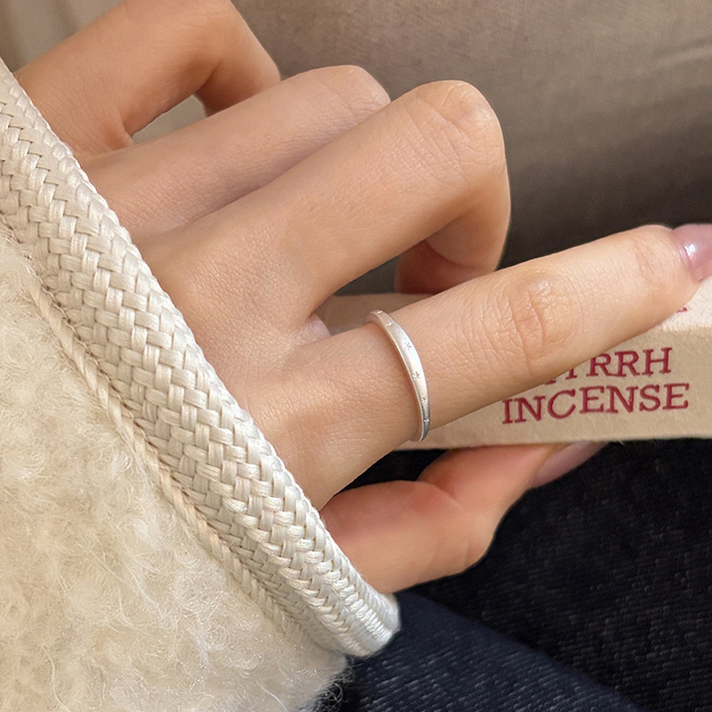 Korean-Style Exquisite Frosted Star Ring for Women, Light Luxury Versatile High-End Open Ring, Ins-Style Stackable Index Finger Ring