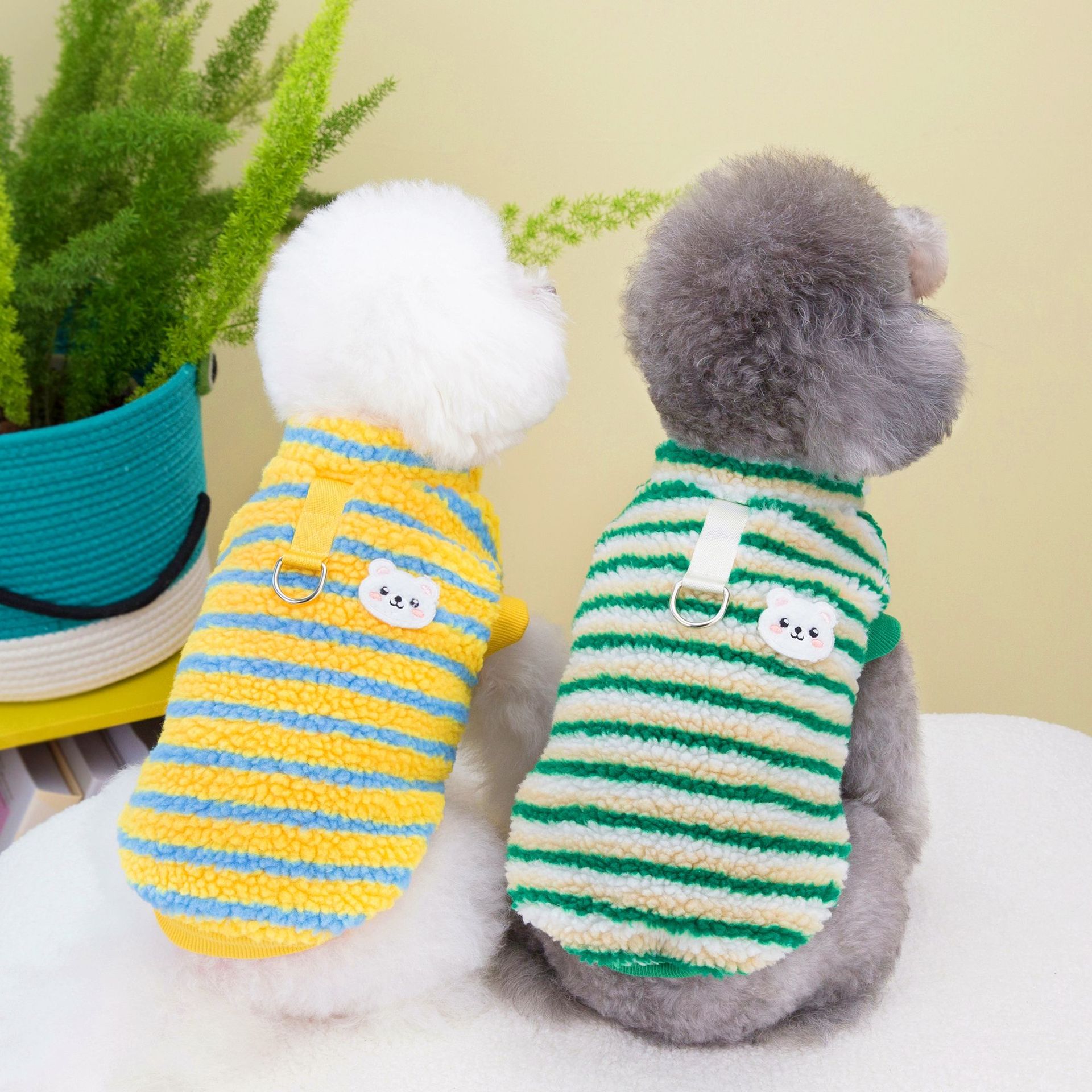 Pet Clothing Dog Clothing Autumn and Winter Clothing Teddy Cat Winter Pet Clothing 23 Lamb Fleece Color Strip Fleece