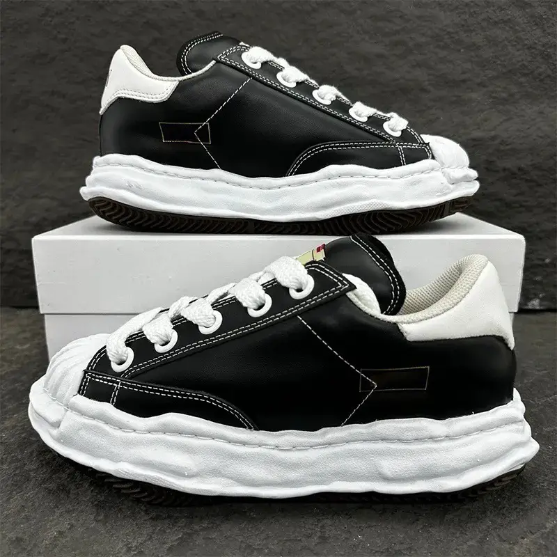 Maison Margiela Dexun Sneakers Black White