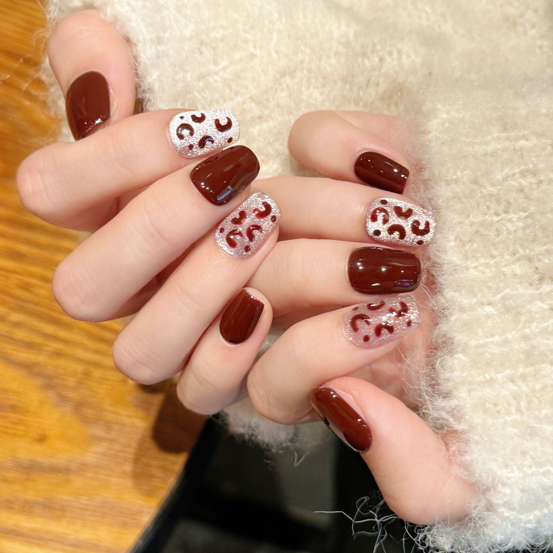 Rikman handmade wearing armour autumn and winter red series spar cat's eye wine red leopard print white nail art patch