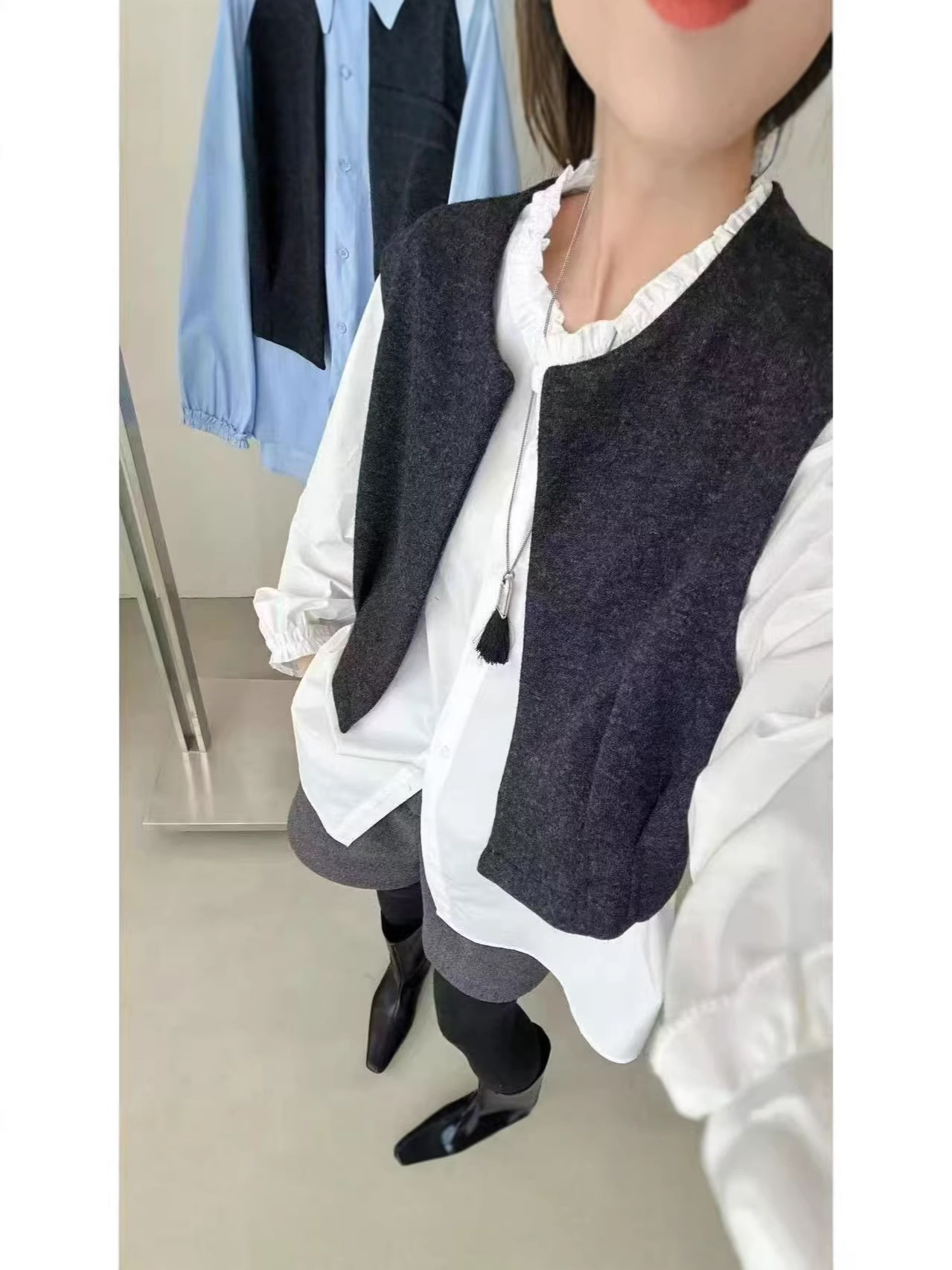 2026 Spring Two-Piece Set of Women's Shirts and Vests, Loose Casual Korean Style College Style Cardigans and Vests, Fashionable New Styles