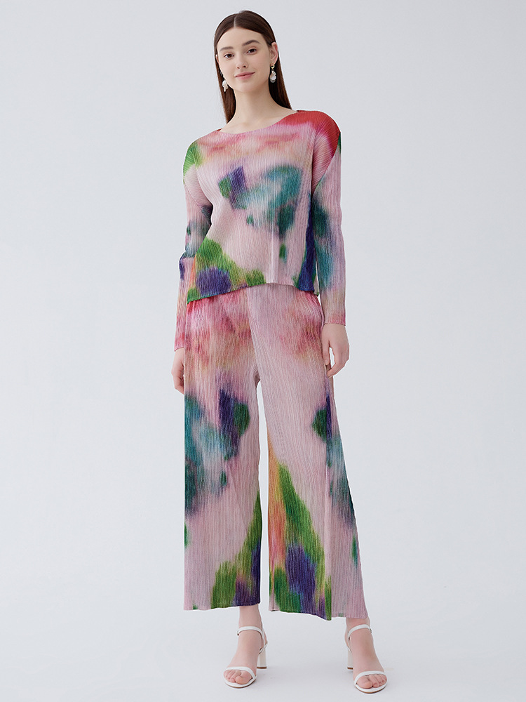 2026 Summer New Style Long-Sleeved Pleated Round-Neck Slim-Fit Oil Painting Top Suit for Women Loose Wide-Leg Pants Two-Piece Set