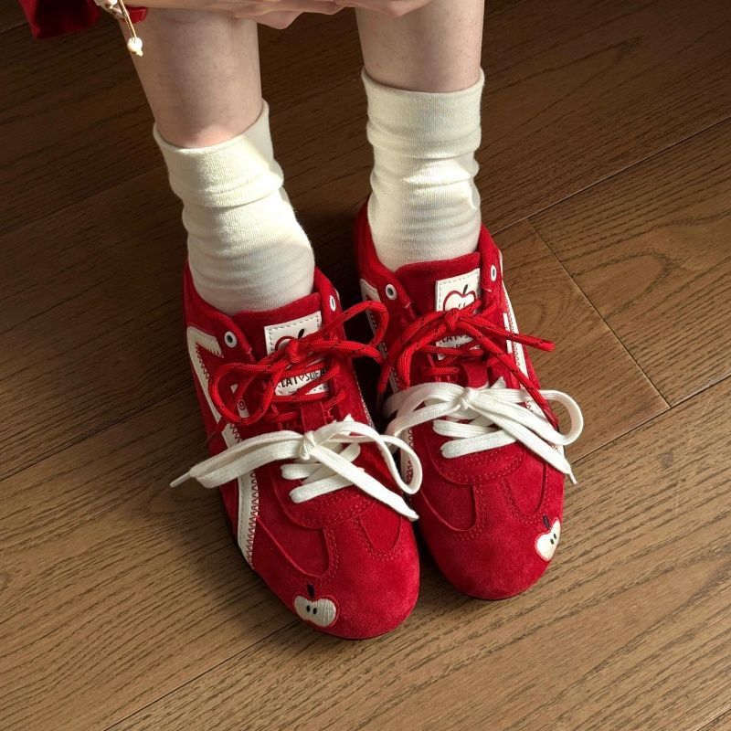 2025 Spring/Summer New Comfortable Retro Red German Training Shoes for Women, Versatile Casual Sneakers, Sports Shoes for Women
