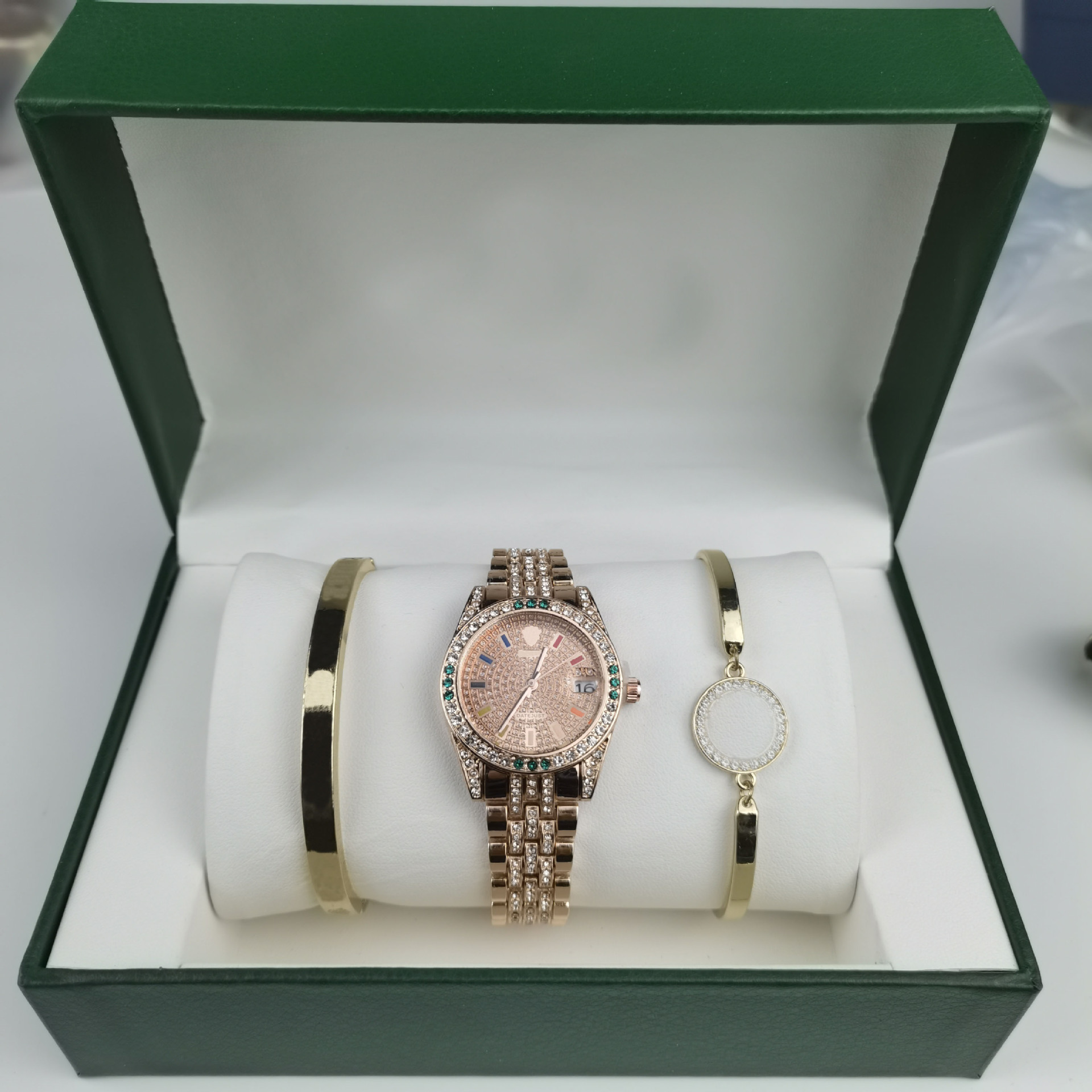 Watch Bracelet Three-Piece Set Watch Diamond-Filled Star Bracelet Watch Manufacturer Wholesale