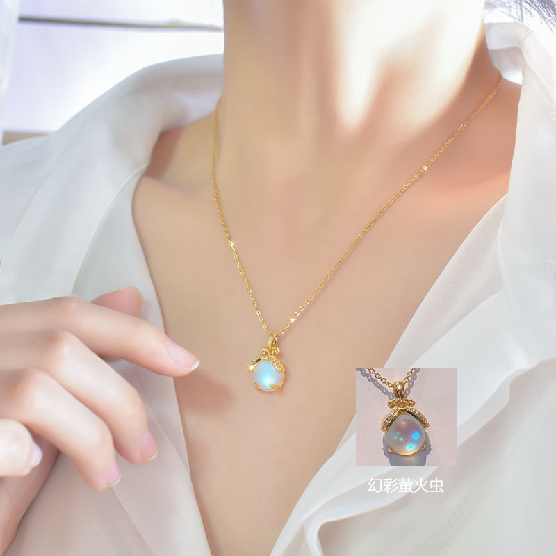 Korean Style Ins Style Fluorescent Small Firefly Pendant Titanium Steel Necklace Women's Niche Design Sense Internet Celebrity Delicate Clavicle Chain