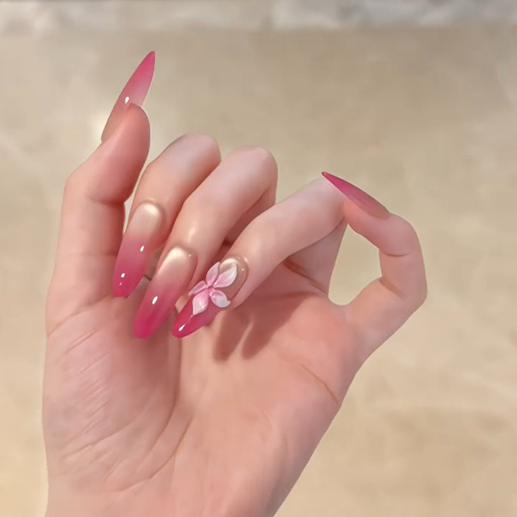 Hot Girl Barbie Pink Cat Eye Manicure Mid-Length Handmade Wearable Nails Handmade Manicure Patch Fake Nails