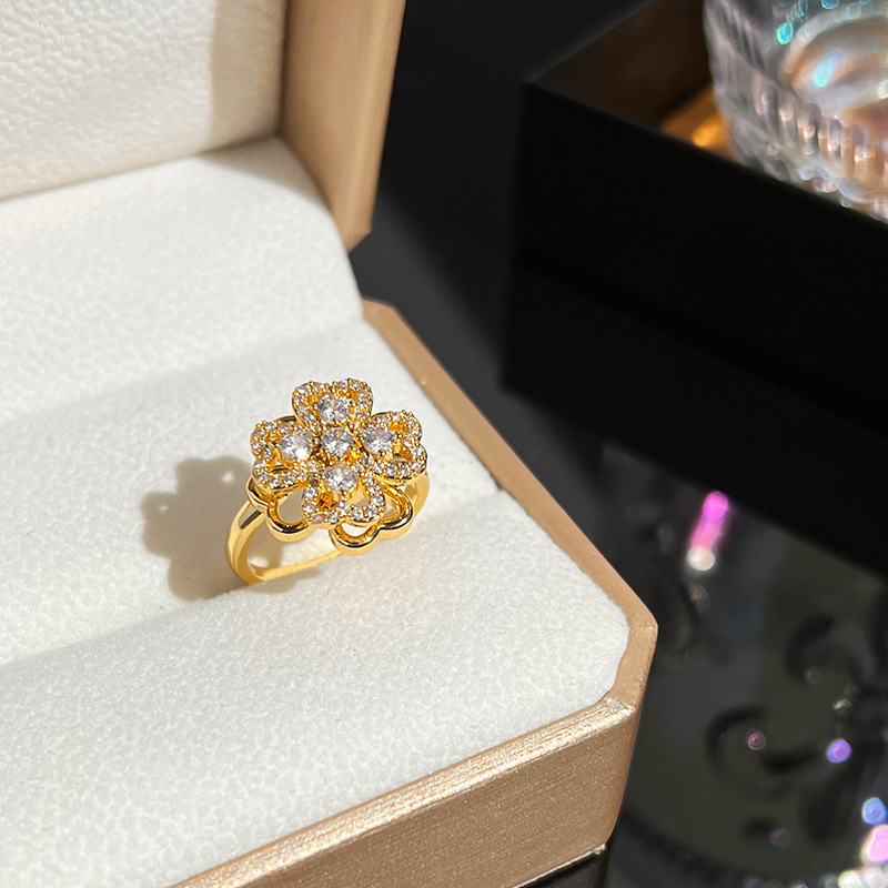 High-grade hot girl jewelry wholesale Korean inlay design ring ring micro zircon hand women's opening ring simple niche