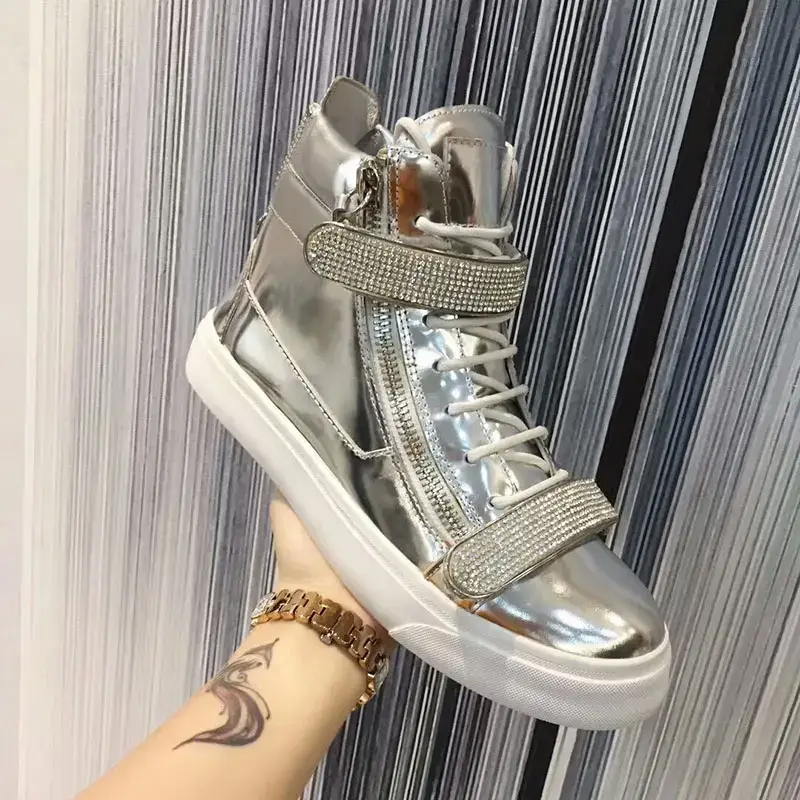 Hong Kong Zipper Agz Men's Shoes Metal Diamond Buckle Zipper Flats High Top Shoes Rhinestone Couple Ladies Cl Sneakers Short Boots